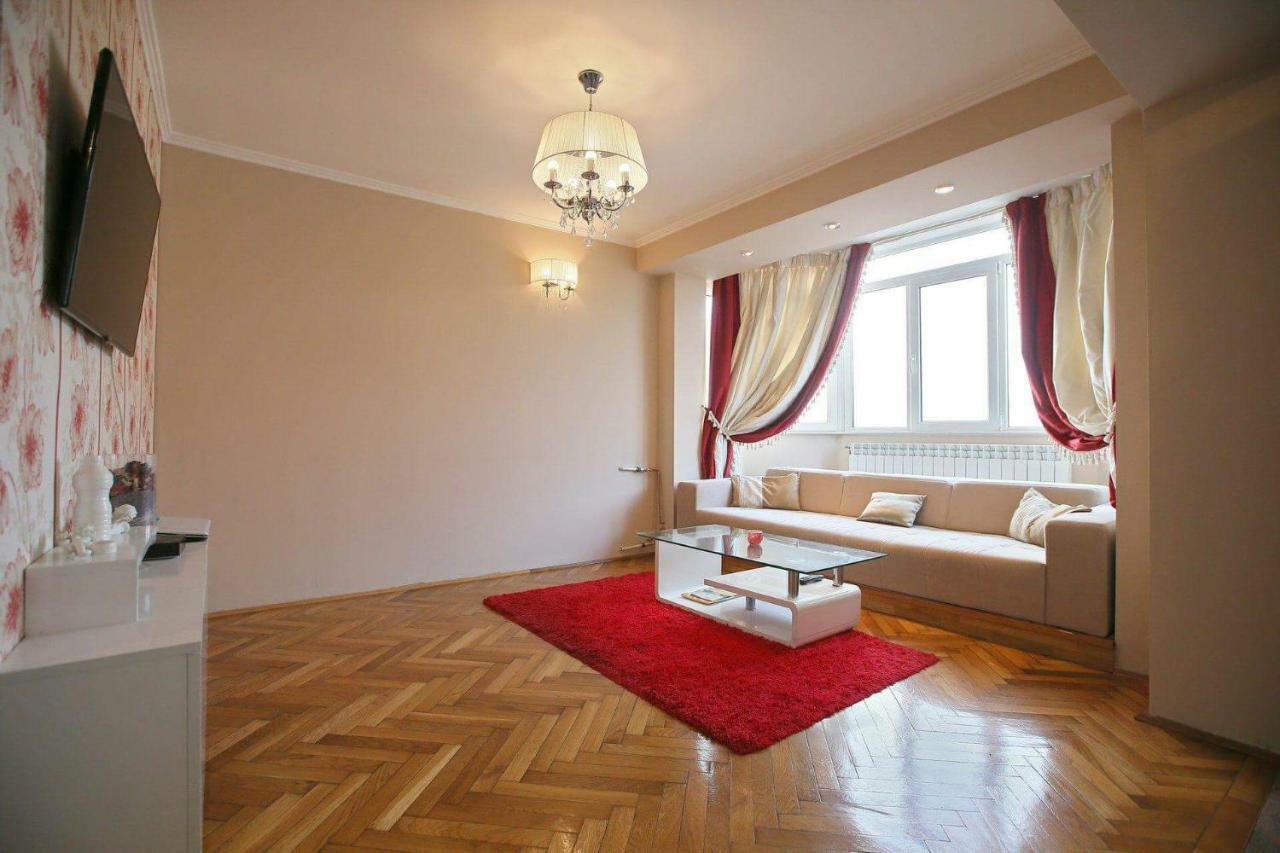 Apartament Marc Διαμέρισμα Oradea Εξωτερικό φωτογραφία